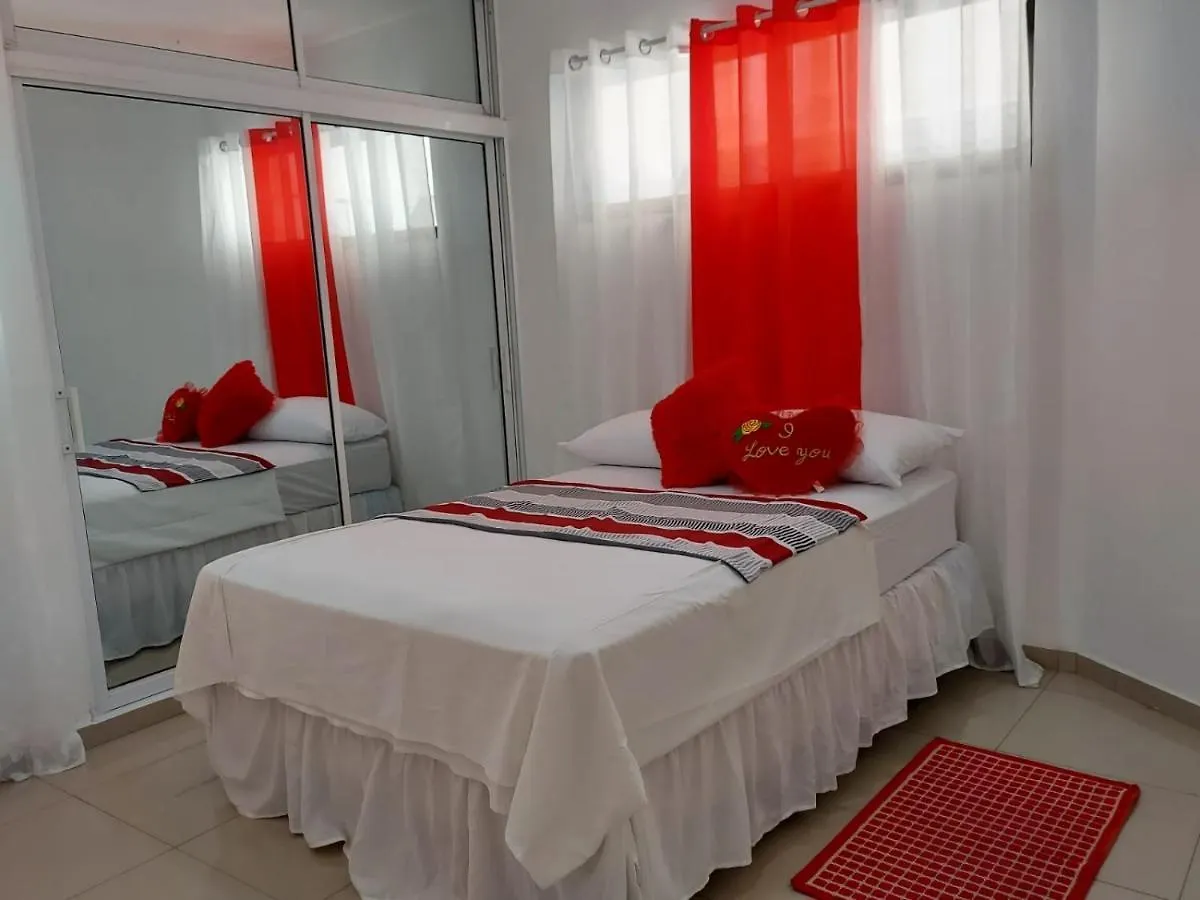 6-1 Santiago City Great Cozy Apt To Stay - Cozy 3 Bedrooms Apartment For 7 Peoples - Close To All Kind The Business Wifi - Air Condition 圣地亚哥洛斯卡巴